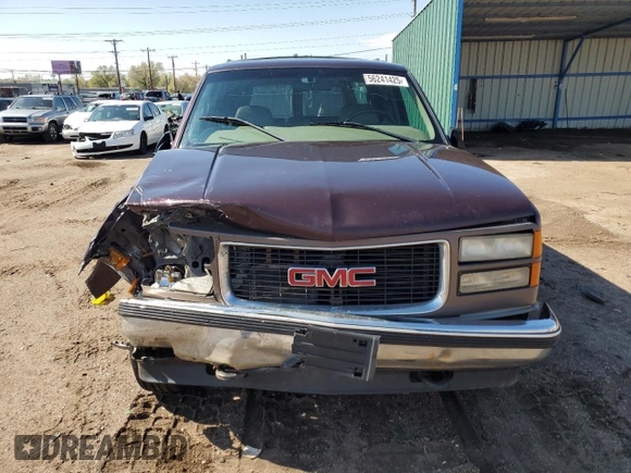 1997 GMC Suburban with VIN 3GKFK16R4VG518331, listed as a Copart auction lot 56241425 with 265,201 mi miles and Non repairable. Bid and sale history available at DreamBid. Image 5.