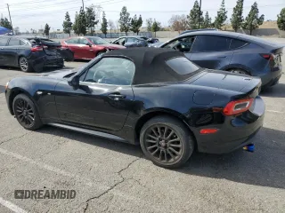 2017 FIAT 124 Spider Elaborazione Abarth z VIN JC1NFAEK6H0124254, wystawiony jako Copart lot #46738325 z przebiegiem 24 427 mil mil oraz Czysty tytuł • Clean title. Historia ofert i sprzedaży dostępna na DreamBid. Obrazek 2.