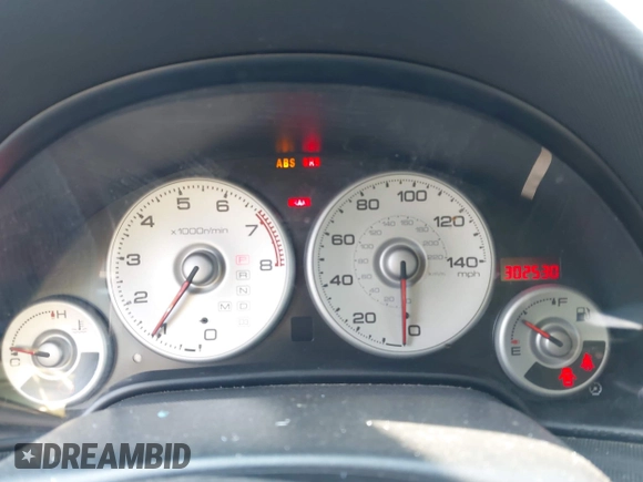 2002 Acura RSX Auto z VIN JH4DC54882C013973, wystawiony jako IAAI lot #42421173 z przebiegiem 302 530 mil mil oraz . Historia ofert i sprzedaży dostępna na DreamBid. Obrazek 7.