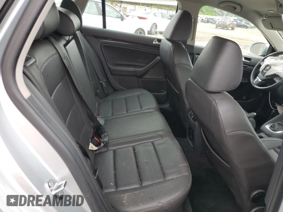 2014 Volkswagen Jetta TDI w/Sunroof & Nav with VIN 3VWPL7AJ3EM624771, listed as a Copart auction lot 55927955 with 99,424 mi miles and Salvage title. Bid and sale history available at DreamBid. Image 10.