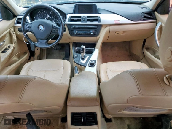 2012 BMW 3 Series 328i with VIN WBA3C1C56CF433158, listed as a Copart auction lot 60512755 with 189,049 mi miles and Clean title. Bid and sale history available at DreamBid. Image 8.