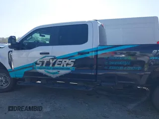 2023 Ford F-250 XL с VIN 1FT7W2BT9PEC04809, выставлен на аукционе IAAI как лот 41788629 с пробегом 58 185 миль миль и . История ставок и продаж доступна на DreamBid. Изображение 14.