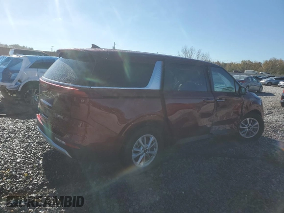 2024 Kia Carnival LX with VIN KNDNB4H35R6332192, listed as a Copart auction lot 81717394 with 13,828 mi miles and Salvage Title. Bid and sale history available at carsss.com. Image 3.