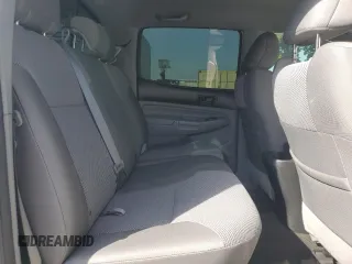 2014 Toyota Tacoma PreRunner z VIN 3TMKU4HN3EM041358, wystawiony jako Copart lot #44495705 z przebiegiem 78 409 mil mil oraz Czysty tytuł • Clean title. Historia ofert i sprzedaży dostępna na DreamBid. Obrazek 10.
