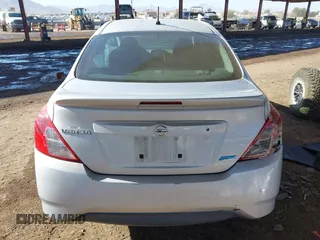 2015 Nissan Versa SV with VIN 3N1CN7AP7FL958280, listed as a IAAI auction lot 41414909 with 93,045 mi miles. Bid and sale history available at carsss.com. Image 17.