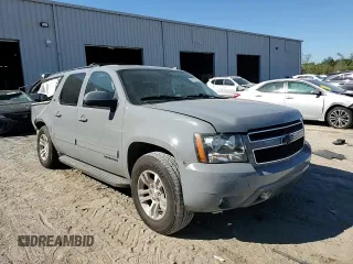 2014 Chevrolet Suburban LT with VIN 1GNSCJE06ER232806, listed as a Copart auction lot 49285845 with 109,362 mi miles and Salvage Title. Bid and sale history available at DreamBid. Image 12.