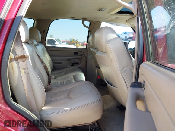 2004 Chevrolet Tahoe Z71 z VIN 1GNEK13T14R275140, wystawiony jako IAAI lot #41986825 z przebiegiem 256 057 mil mil oraz . Historia ofert i sprzedaży dostępna na DreamBid. Obrazek 8.