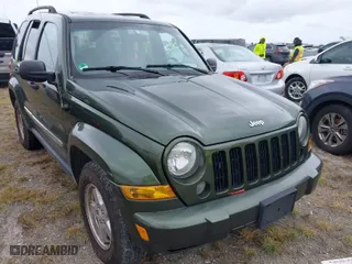 2006 Jeep Liberty Sport with VIN 1J4GK48K36W263427, listed as a IAAI auction lot 40575577 with 117,560 mi miles. Bid and sale history available at carsss.com. Image 1.