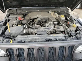 2018 Jeep Wrangler Unlimited Rubicon with VIN 1C4HJXFG7JW167144, listed as a Copart auction lot 48066285 with 132,399 mi miles and Salvage title. Bid and sale history available at DreamBid. Image 12.