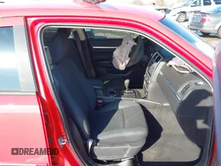 2010 Dodge Charger SXT with VIN 2B3CA3CV0AH197611, listed as a IAAI auction lot 41764997 with 211,670 mi miles and . Bid and sale history available at DreamBid. Image 5.