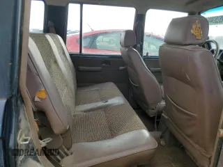 1991 Isuzu Trooper z VIN JACCH58E3M7900325, wystawiony jako Copart lot #79525294 z przebiegiem 146 593 mil mil oraz Czysty tytuł • Clean title. Historia ofert i sprzedaży dostępna na DreamBid. Obrazek 11.