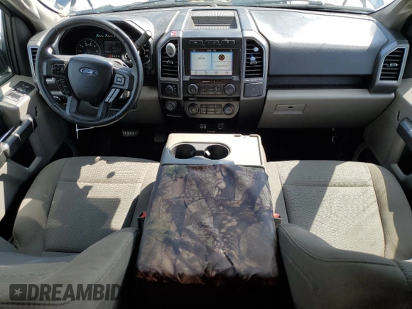 2018 Ford F-150 XL with VIN 1FTFX1E59JKF43398, listed as a Copart auction lot 59488465 with 204,594 mi miles and Salvage title. Bid and sale history available at DreamBid. Image 8.