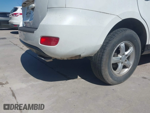 2007 Hyundai Santa Fe GLS z VIN 5NMSG13D57H066756, wystawiony jako IAAI lot #42088924 z przebiegiem 162 699 mil mil oraz . Historia ofert i sprzedaży dostępna na DreamBid. Obrazek 6.