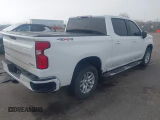 2021 Chevrolet Silverado 1500 RST with VIN 1GCUYEED5MZ102513, listed as a IAAI auction lot 41895435 with 94,438 mi miles. Bid and sale history available at carsss.com. Image 4.