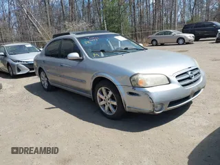 2003 Nissan Maxima GLE z VIN JN1DA31A43T438517, wystawiony jako IAAI lot #41901122 z przebiegiem 129 075 mil mil oraz . Historia ofert i sprzedaży dostępna na DreamBid. Obrazek 1.