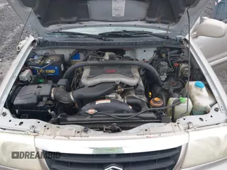 2001 Suzuki XL7 Standard z VIN JS3TX92VX14114699, wystawiony jako IAAI lot #41085552 z przebiegiem 195 316 mil mil oraz . Historia ofert i sprzedaży dostępna na DreamBid. Obrazek 10.