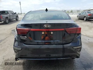 2021 Kia Forte LXS with VIN 3KPF24ADXME370608, listed as a Copart auction lot 54504515 with 31,750 mi miles and Salvage Title. Bid and sale history available at carsss.com. Image 6.