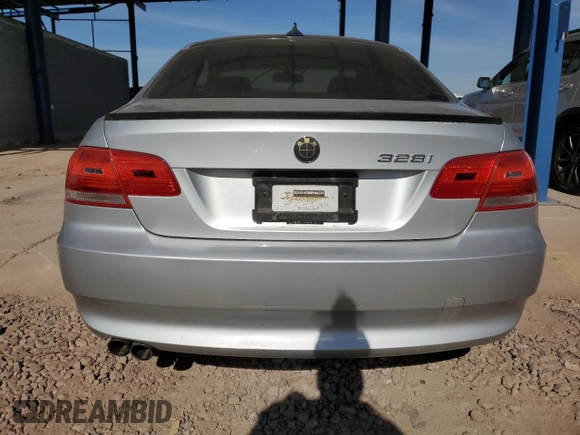 2010 BMW 3 Series 328i with VIN WBAWB3C59AP139238, listed as a Copart auction lot 81560304 with 93,347 mi miles and Clean Title. Bid and sale history available at carsss.com. Image 6.