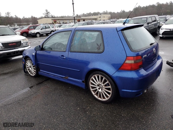 2004 Volkswagen R32 with VIN WVWKG61J74D132122, listed as a Copart auction lot 81585834 with NaN miles and Salvage Title. Bid and sale history available at carsss.com. Image 2.