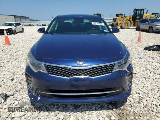 2018 Kia Optima LX z VIN 5XXGT4L35JG191868, wystawiony jako Copart lot #56230865 z przebiegiem 128 208 mil mil oraz Czysty tytuł • Clean title. Historia ofert i sprzedaży dostępna na DreamBid. Obrazek 5.