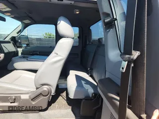 2015 Ford F-250 XLT with VIN 1FT7X2B61FEA77768, listed as a IAAI auction lot 42631312 with 81,314 mi miles and . Bid and sale history available at DreamBid. Image 10.
