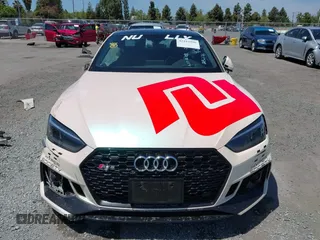 2018 Audi RS 5 z VIN WUAPWAF55JA903152, wystawiony jako IAAI lot #42193996 z przebiegiem 95 730 mil mil oraz . Historia ofert i sprzedaży dostępna na DreamBid. Obrazek 12.