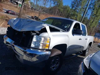 2013 Chevrolet Silverado 1500 LT with VIN 3GCPCSE08DG275451, listed as a IAAI auction lot 41587909 with 130,397 mi miles and . Bid and sale history available at DreamBid. Image 14.