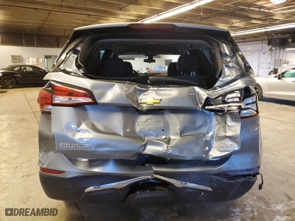 2024 Chevrolet Equinox LT with VIN 3GNAXTEG0RL325150, listed as a Copart auction lot 42561875 with 1,759 mi miles and Salvage Title. Bid and sale history available at carsss.com. Image 6.