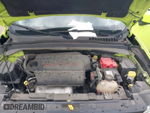2018 Jeep Renegade Latitude with VIN ZACCJABBXJPJ60183, listed as a IAAI auction lot 41948498 with 72,893 mi miles. Bid and sale history available at carsss.com. Image 10.