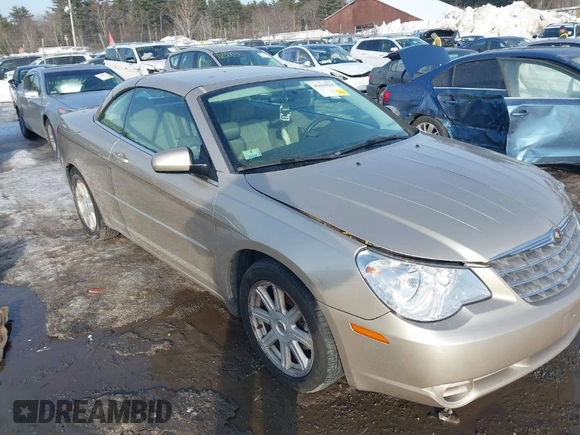 2008 Chrysler Sebring Touring z VIN 1C3LC55R68N669319, wystawiony jako IAAI lot #41655516 z przebiegiem 150 913 mil mil oraz . Historia ofert i sprzedaży dostępna na DreamBid. Obrazek 1.