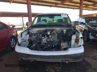 2000 GMC Sierra 1500 SL with VIN 1GTEC14V1YZ331363, listed as a IAAI auction lot 41652287 with Not provided miles and . Bid and sale history available at DreamBid. Image 12.