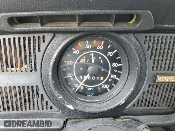 1972 Volkswagen Beetle with VIN 1122616914, listed as a Copart auction lot 50631545 with 38,604 mi miles and Salvage Title. Bid and sale history available at DreamBid. Image 9.