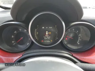2016 FIAT 500X Lounge z VIN ZFBCFYDT4GP389082, wystawiony jako Copart lot #53291915 z przebiegiem 117 153 mil mil oraz Szkoda całkowita • Salvage title. Historia ofert i sprzedaży dostępna na DreamBid. Obrazek 9.