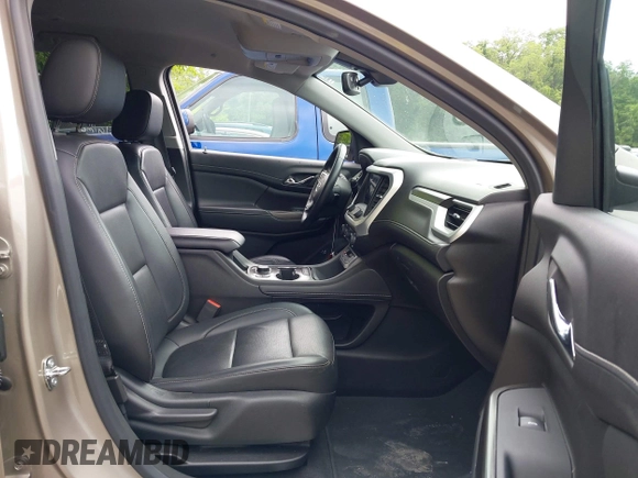 2023 GMC Acadia SLT with VIN 1GKKNUL41PZ184357, listed as a IAAI auction lot 42439400 with 60,238 mi miles and . Bid and sale history available at DreamBid. Image 5.