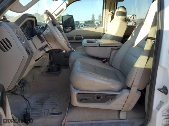 2008 Ford Super Duty F-450 DRW XL with VIN 1FTXW43R18EA65811, listed as a Copart auction lot 76207724 with 181,606 mi miles and Clean Title. Bid and sale history available at carsss.com. Image 7.