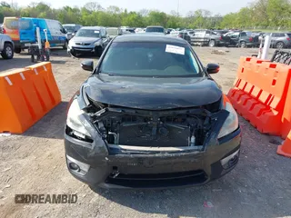 2015 Nissan Altima SL with VIN 1N4BL3AP2FC481413, listed as a IAAI auction lot 42079875 with 176,513 mi miles and . Bid and sale history available at carsss.com. Image 12.
