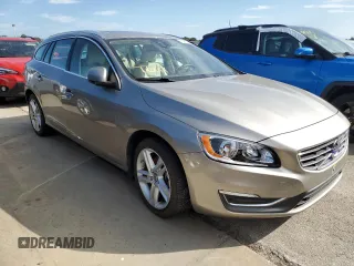 2015 Volvo V60 T5 Drive-E Platinum with VIN YV140MED4F1196185, listed as a Copart auction lot 73855454 with 0 mi miles and Non Repairable. Bid and sale history available at carsss.com. Image 4.