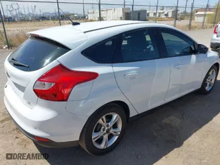 2013 Ford Focus SE with VIN 1FADP3K25DL302844, listed as a IAAI auction lot 42030154 with 226,755 mi miles. Bid and sale history available at carsss.com. Image 4.