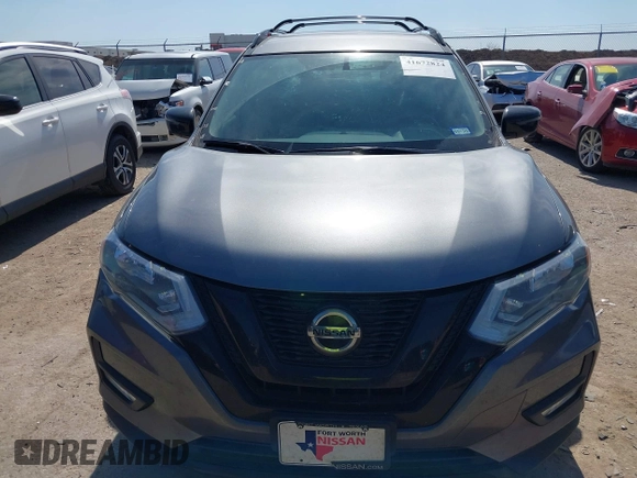 2018 Nissan Rogue SV with VIN 5N1AT2MT2JC749146, listed as a IAAI auction lot 41672824 with 121,377 mi miles and . Bid and sale history available at carsss.com. Image 12.