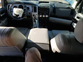 2007 Toyota Tundra Limited z VIN 5TBDV58187S461783, wystawiony jako Copart lot #49478935 z przebiegiem 225 944 mil mil oraz Szkoda całkowita • Salvage title. Historia ofert i sprzedaży dostępna na DreamBid. Obrazek 8.