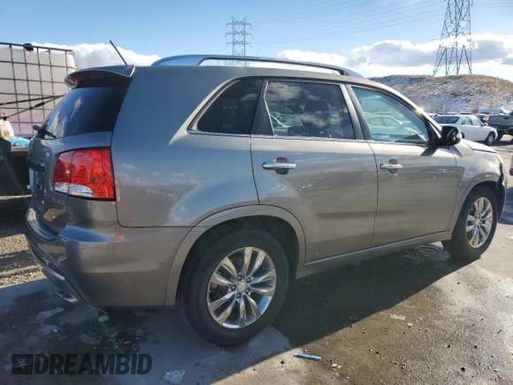 2013 Kia Sorento SX with VIN 5XYKW4A28DG364195, listed as a Copart auction lot 84892314 with 161,439 mi miles and Salvage title. Bid and sale history available at DreamBid. Image 3.