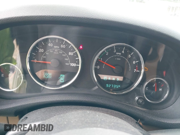 2018 Jeep Wrangler Unlimited Altitude with VIN 1C4HJWEGXJL870606, listed as a IAAI auction lot 42693031 with 92,735 mi miles and . Bid and sale history available at DreamBid. Image 7.