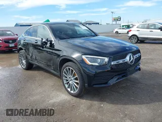 2020 Mercedes-Benz GLC with VIN W1N0J8EB2LF823397, listed as a IAAI auction lot 41469142 with 86,252 mi miles. Bid and sale history available at carsss.com. Image 1.