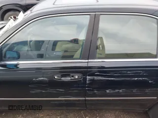 1999 Infiniti Q45 z VIN JNKBY31A3XM602466, wystawiony jako IAAI lot #41721377 z przebiegiem 113 158 mil mil oraz . Historia ofert i sprzedaży dostępna na DreamBid. Obrazek 14.