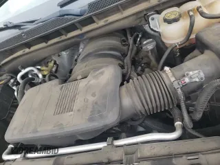 2022 Chevrolet Tahoe Z71 z VIN 1GNSKPKL3NR189093, wystawiony jako Copart lot #44611015 z przebiegiem 49 997 mil mil oraz Szkoda całkowita • Salvage title. Historia ofert i sprzedaży dostępna na DreamBid. Obrazek 16.