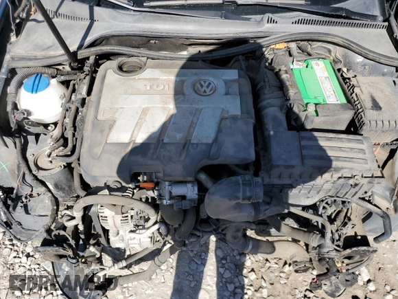 2012 Volkswagen Jetta TDI w/Sunroof & Nav with VIN 3VWPL7AJ4CM673300, listed as a Copart auction lot 57020025 with 116,069 mi miles and Salvage title. Bid and sale history available at DreamBid. Image 11.