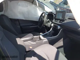 2022 Toyota RAV4 XLE with VIN 2T3W1RFVXNW201664, listed as a IAAI auction lot 41781586 with 59,236 mi miles. Bid and sale history available at carsss.com. Image 5.