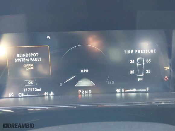 2019 Lincoln Navigator Reserve with VIN 5LMJJ2LT2KEL09194, listed as a IAAI auction lot 40900152 with 117,272 mi miles. Bid and sale history available at carsss.com. Image 7.