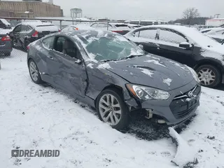 2014 Hyundai Genesis Coupe R-Spec z VIN KMHHT6KD8EU114093, wystawiony jako IAAI lot #41261121 z przebiegiem 51 172 mil mil oraz . Historia ofert i sprzedaży dostępna na DreamBid. Obrazek 1.
