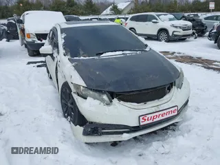 2015 Honda Civic Si z VIN 2HGFB6E50FH704443, wystawiony jako IAAI lot #41395246 z przebiegiem 136 500 mil mil oraz . Historia ofert i sprzedaży dostępna na DreamBid. Obrazek 1.